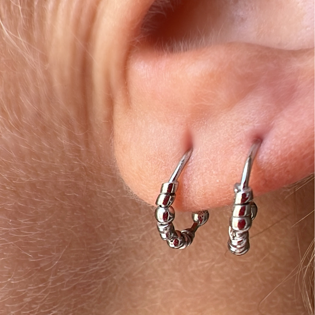 Blurry earring (silver and gold)