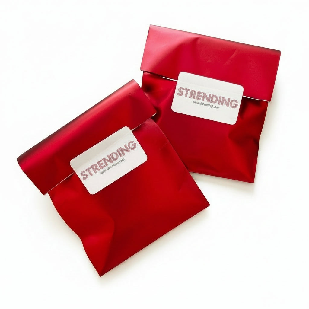 collar o gargantilla boho de acero hipoalergenico resistente al agua. tiene piedras naturales turquesa y coral granate y esta bañada en oro. Gold plated stainless steel turquoise and coral bead waterproof necklace