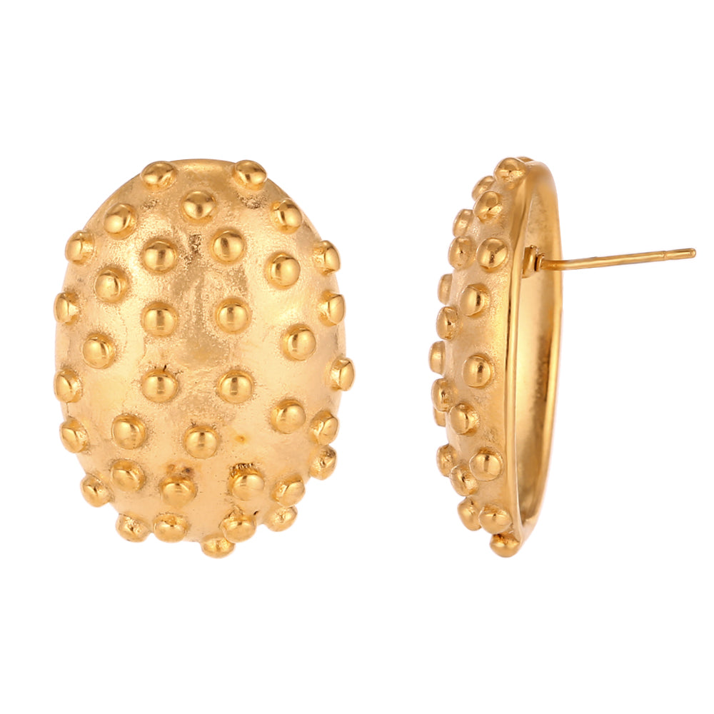 PENDIENTES redondos o ovalados GRANDES REDONDOS ESTILO VINTAGE o lady di. Son de acero hipoalergénico resistente al agua y bañado en oro. Diseño similar a bottega veneta y los ha llevado maria pombo