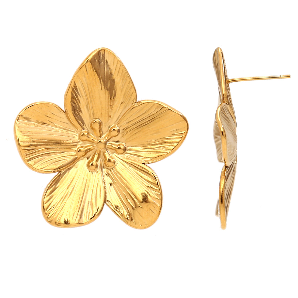 pendientes dorados grandes de flor para invitada a boda o fiesta de primavera. son de acero resistente al agua e hipoalergénico. Gold plated stainless steel big flower earrings