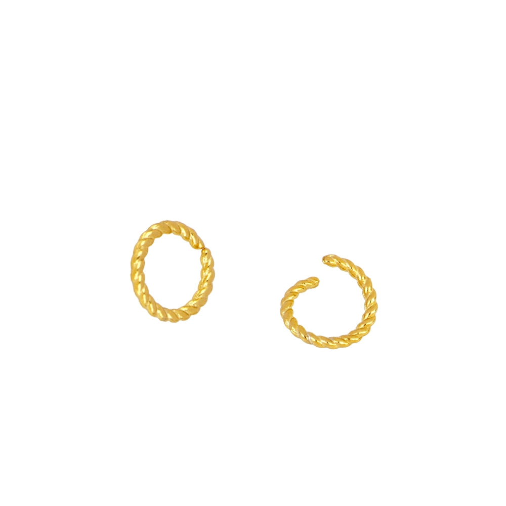 pendientes de piercing aro flexible. Está confeccionado en plata de ley con baño de oro 18 kilates. gold plated sterling silver hoop piercing earrings