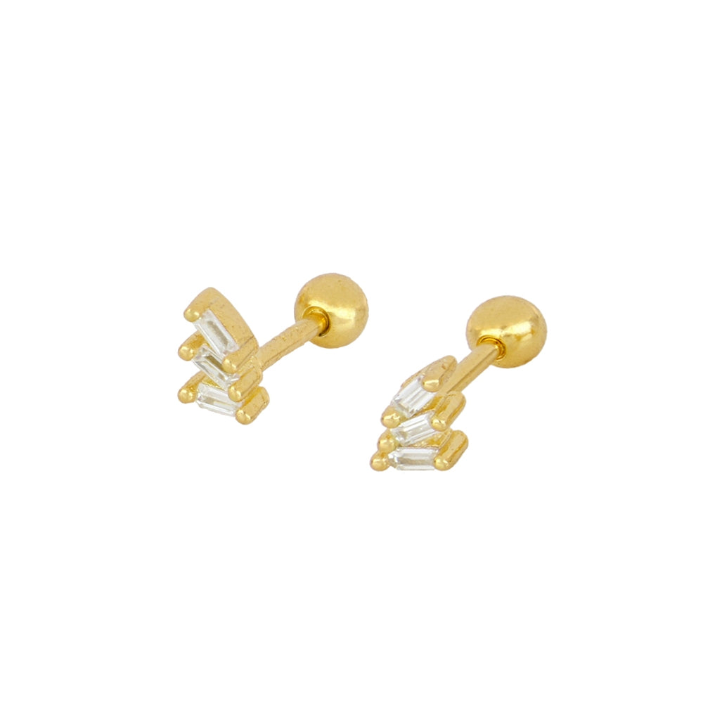 mini piercing pequeñito de brillante cuadrado con cierre de bola de rosca. Anti alergico porque está confeccionado en plata de ley con baño de oro. Perfecto para helix, tragus, anti helix, daith, conch. Gold plated anti allergic piercing earring