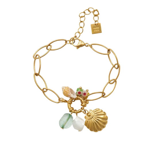 pulsera waterproof o resistente al agua confeccionada EN CADENA DE Oeslabones grande de acero con baño de oro 18 kilates. Cierre frontal con colgante de concha y abalorios de colores (CORAL, azul TURQUESA, naranja rojo Y VERDE)