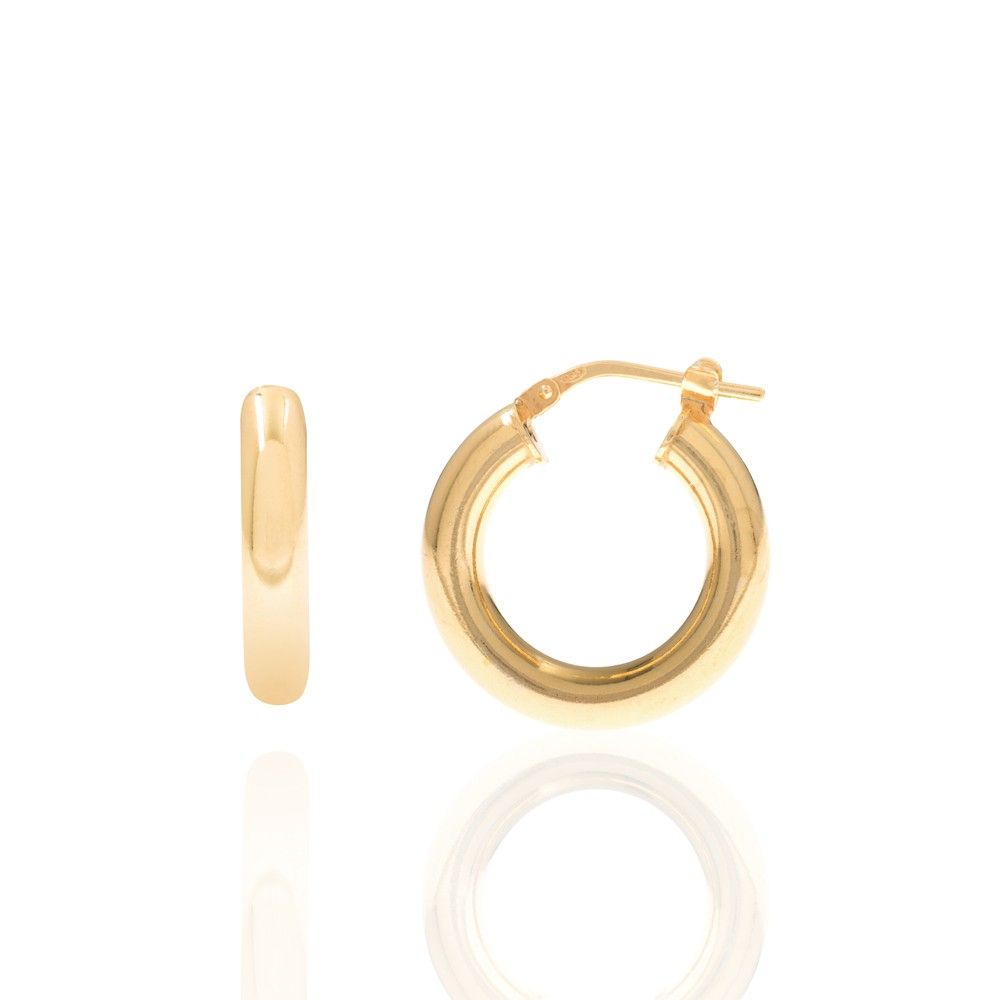 Pendientes medianos de aro gordito confeccionados en plata de ley 925 con baño de oro 18 kilates y no pesan. Gold plated sterling silver chunky medium size light hoop earrings