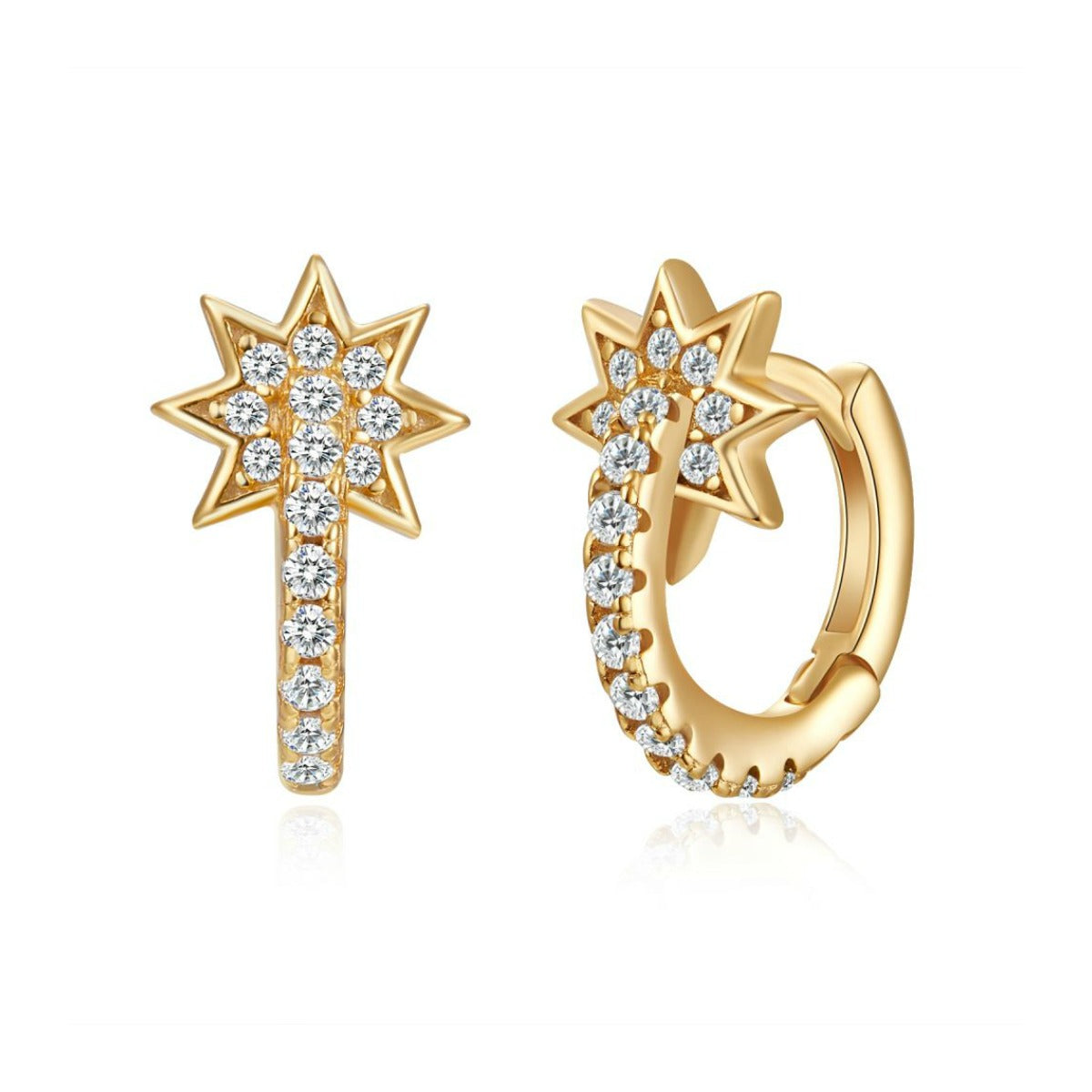 pendientes de aro pequeños con cierre fácil y forma de estrella que están confeccionados en plata de ley con baño de oro 18 kilates y circonitas y son perfectos para piercing. Gold plated sterling silver star hoop earrings with zircon for piercing