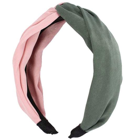 diadema estilo seda con nudo bicolor o dos colores para invitada a boda perfecta e ideal en color rosa claro y verde oscuro botella