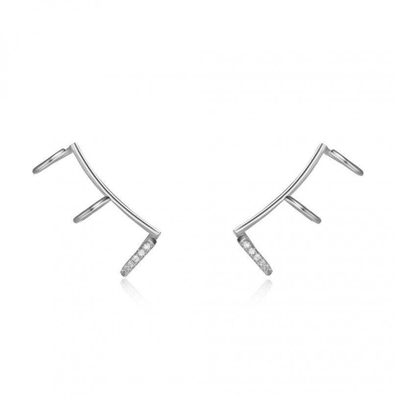 pendiente falso o ear cuff de 3 aros en 1 confeccionado en plata de ley con circonitas para llevar sin agujero