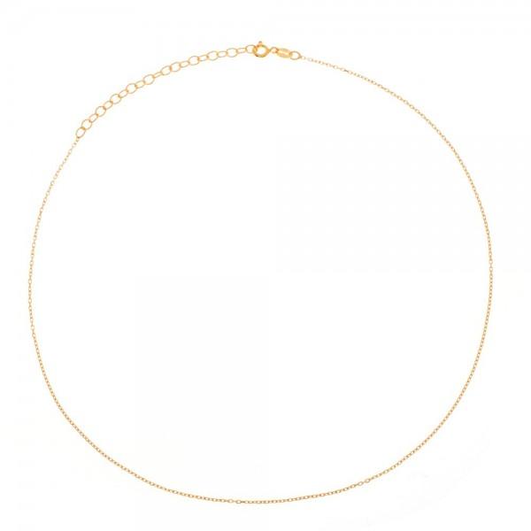 Gargantilla sencilla básica y lisa que es personalizable con iniciales o charms y está confeccionada en plata de ley 925 rodiada con baño de oro