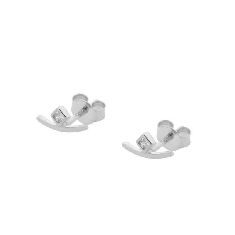 Pendientes de piercing pequeños con forma de arco y circonita confeccionados en plata de ley con baño de oro 18 kilates