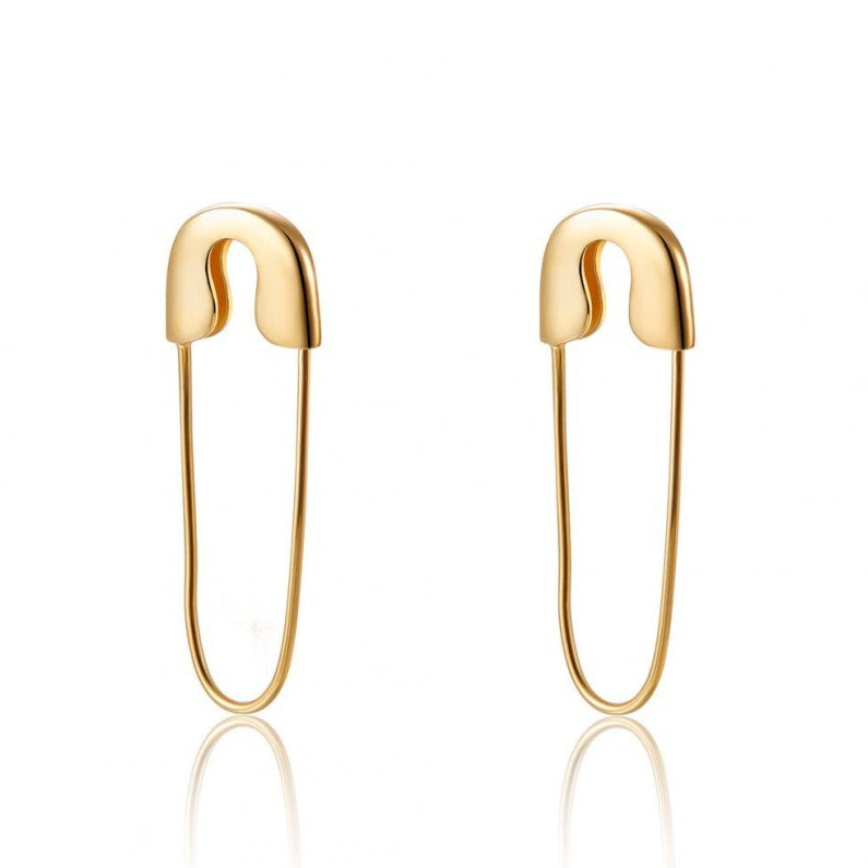 pendientes de imperdible para piercing confeccionados en plata de ley con baño de oro 18 kilates. gold plated sterling silver safety pin earring