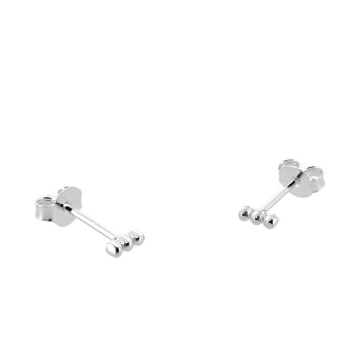 Pendientes pequeños para piercing de barra con bolitas confeccionados en plata de ley con baño de oro 18 kilates