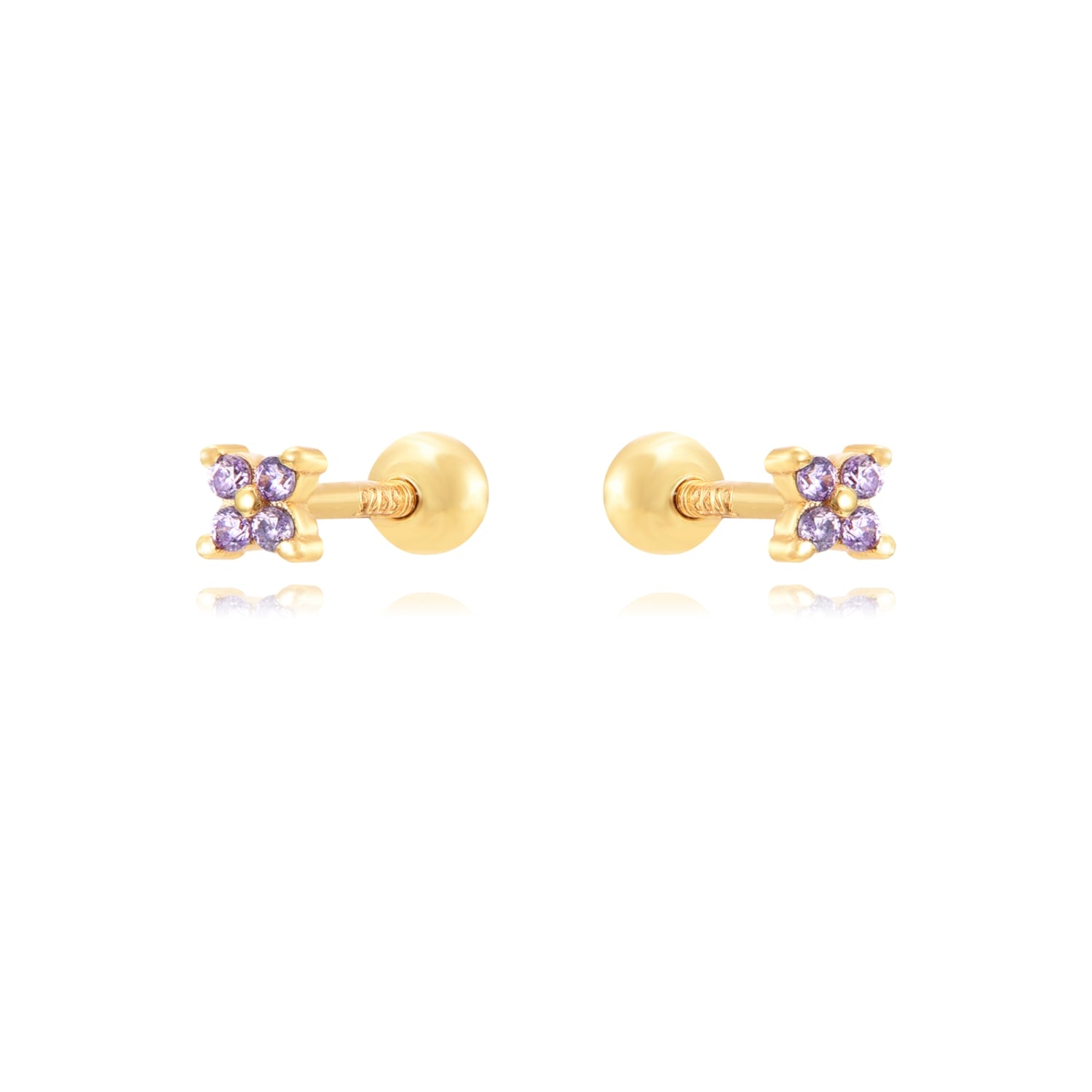mini pendiente de piercing para cartílago anti alérgico. Está confeccionado en plata de ley con baño de oro 18 kilates y circonitas lila o morado formando una flor pequeña. Gold plated sterling silver flower lilac purple zircon piercing earring. Helix, tragus, anti helix.
