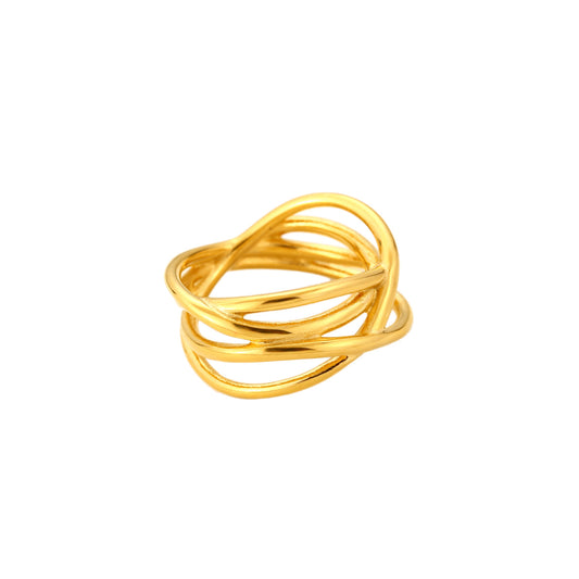 anillo entrelazado dorado Ancho y resistente al agua.. está confeccionado en acero hipoalergénico con baño de oro  o plata. Gold plated stainless steel waterproof adjustable ring