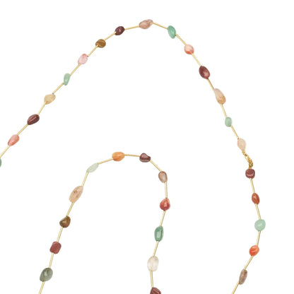 collar largo boho de acero hipoalergenico resistente al agua. tiene piedras naturales rodocrosita, aventurina, espinela y esta bañada en oro. Gold plated stainless steel turquoise and coral bead waterproof necklace