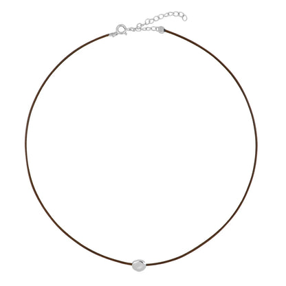 collar de hilo o cordón en color marrñon con bolita plateada o dorada. Gold plated sterling silver bead brown thread necklace.