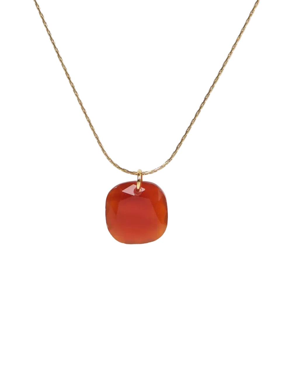 cadena o collar boho con colgante de piedra natural agata roja hecho de acero hipoalergénico y resistente al agua. Es color oro. Gold plated stainless steel waterproof mineral pendant necklace