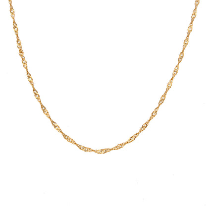 gargantilla o collar de cadena fina singapur dorada. Es de acero hipoalergénico resistente al agua. gold plated stainless steel thin chain necklace