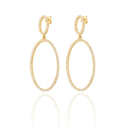 pendientes de fiesta largos y ovalados con brillantes. son de plata de ley con baño de oro 18 kilates. gold plated sterling silver long oval pendant zircon chain holiday earrings