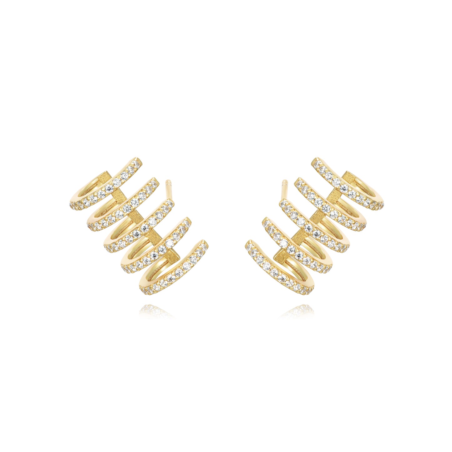 pendiente falso con cinco aros multiples en plata de ley con baño de oro y circonitas. Se pueden llevar de piercing en el cartílago. Gold plated sterling silver multiple zircon hoop earrings