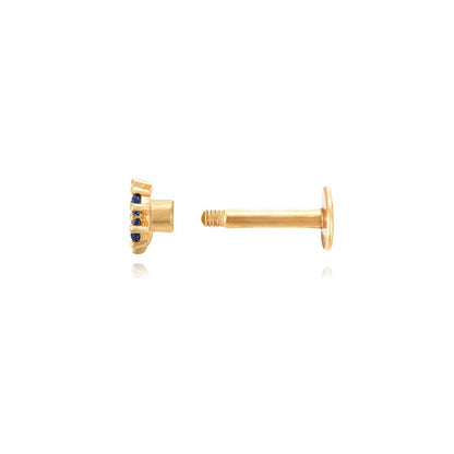 pendiente piercing de flor en acero inoxidable e hipoalergénico bañado en oro 18 kilates. Cierre de bolita. Perfecto para cartílago como helix, tragus, conch. GOld plated stainless steel blue zircon flower cartilage piercing earring.
