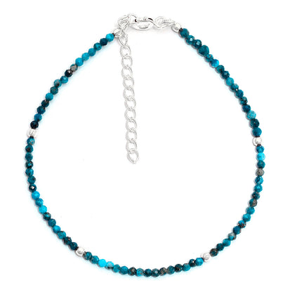 pulsera de minerales o piedra natural color azul klein o lapislazuli confeccionada en plata de ley con baño de oro 18 kilates y que se puedes personalizar con la inicial para regalo