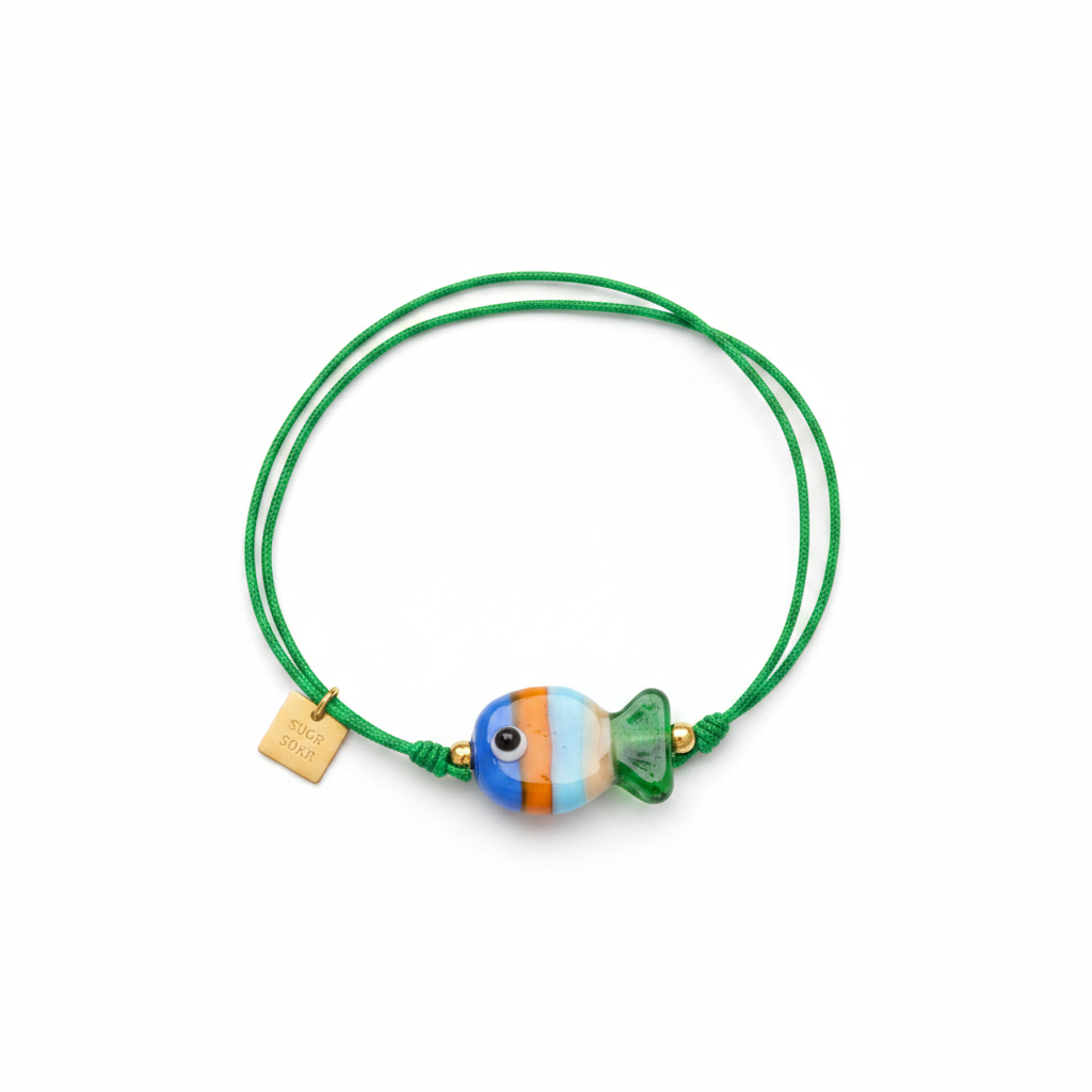 pulsera de verano de goma elástica con pez de cerámica a rayas de colores azul verde y naranja