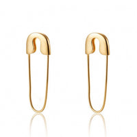 pendientes de imperdible para piercing confeccionados en plata de ley con baño de oro 18 kilates. gold plated sterling silver safety pin earring